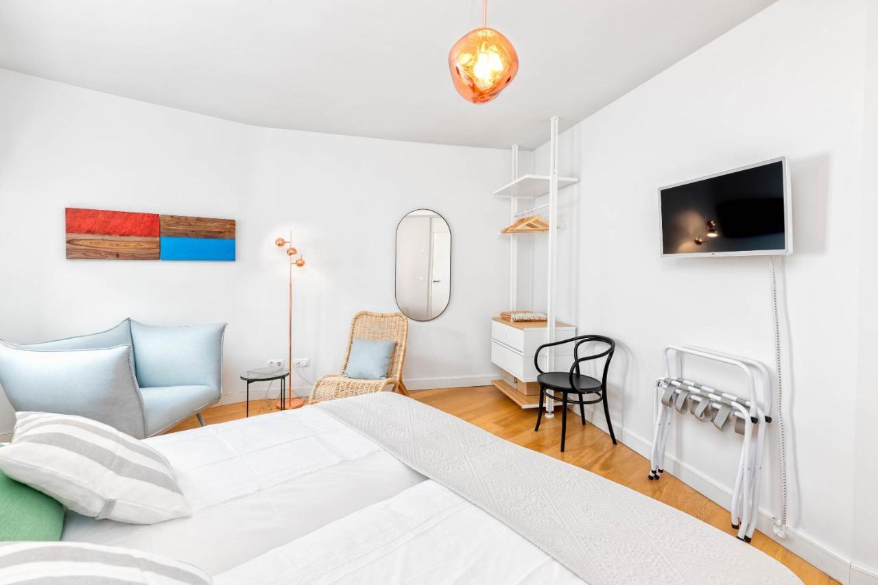 Larios In By Solaga Homes