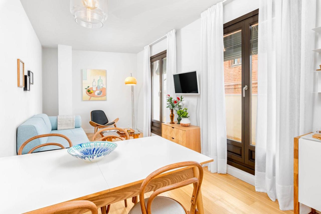 Larios In By Solaga Homes Appartement