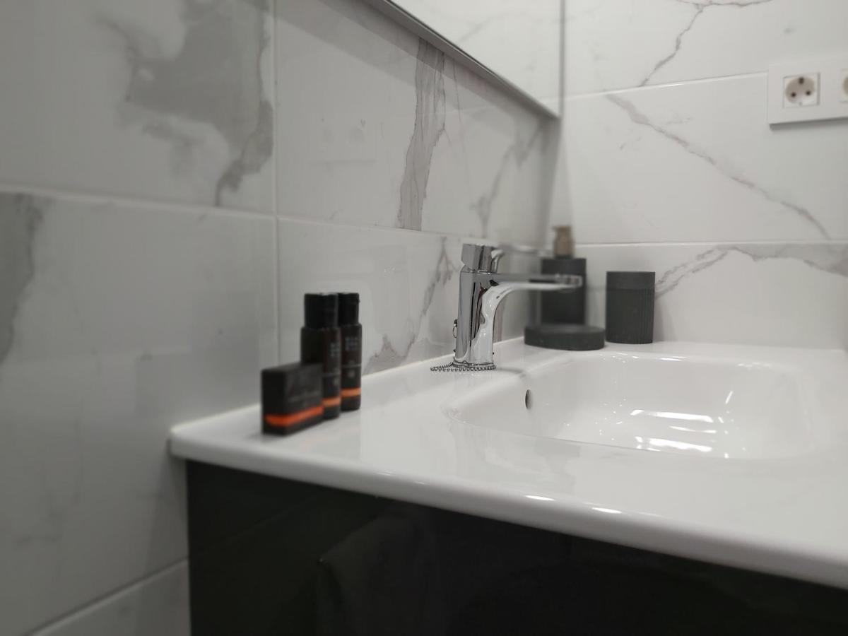 Del Parque Flats Flores Premium Apartment Málaga