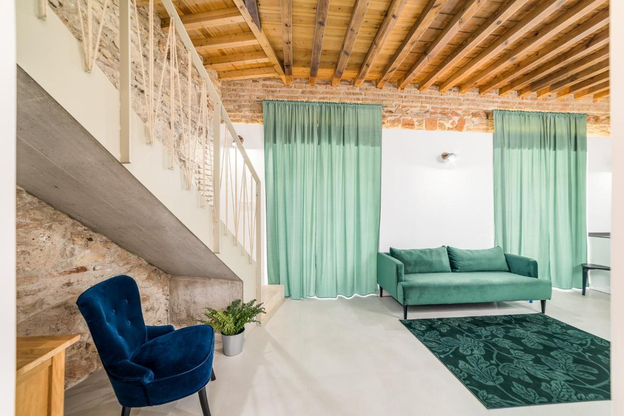 Homes Sweet Postigos Terrace Apartamento *