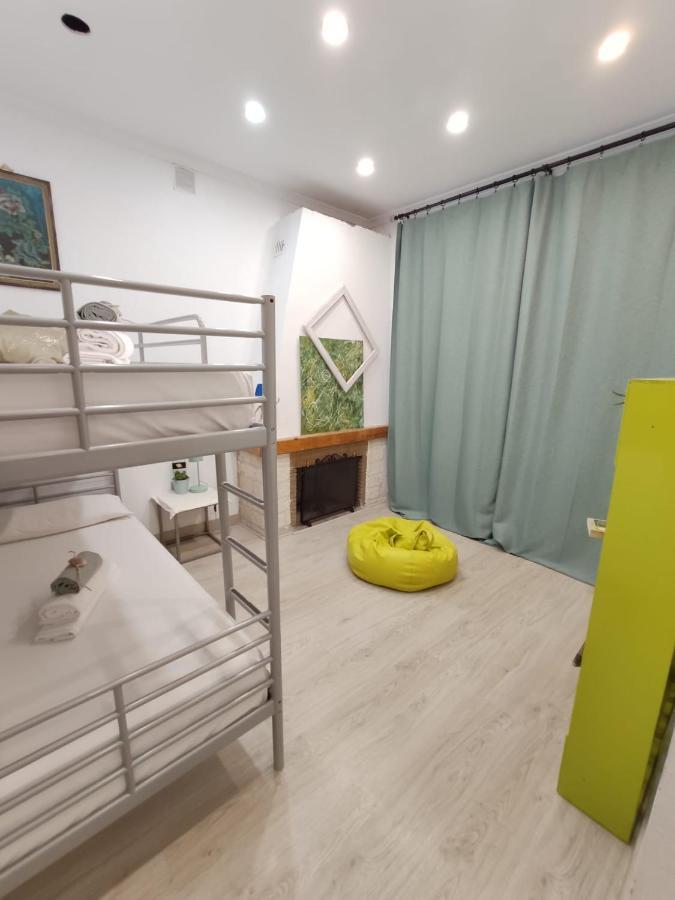 Barbatuke - Art & Hostel Málaga