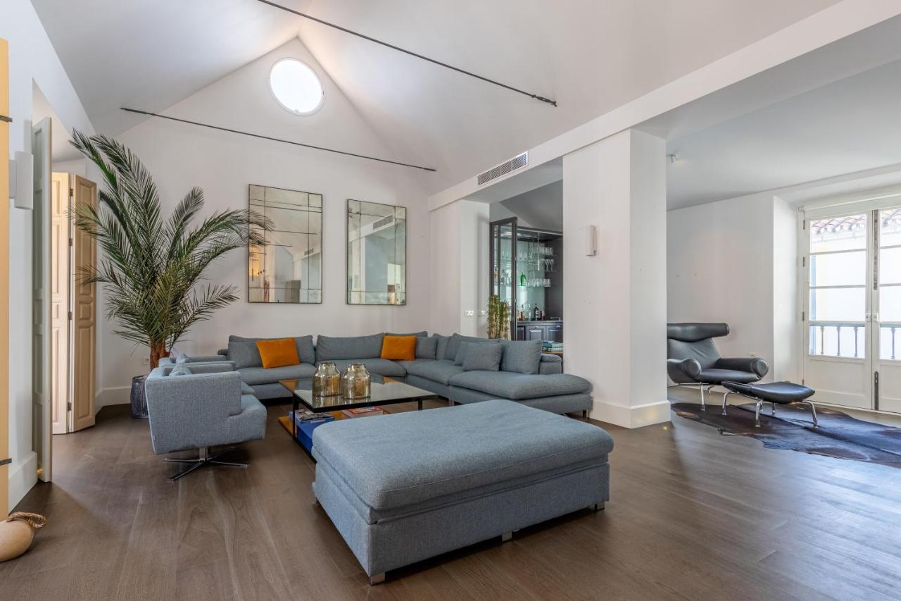 Living4malaga Aduana Imperial