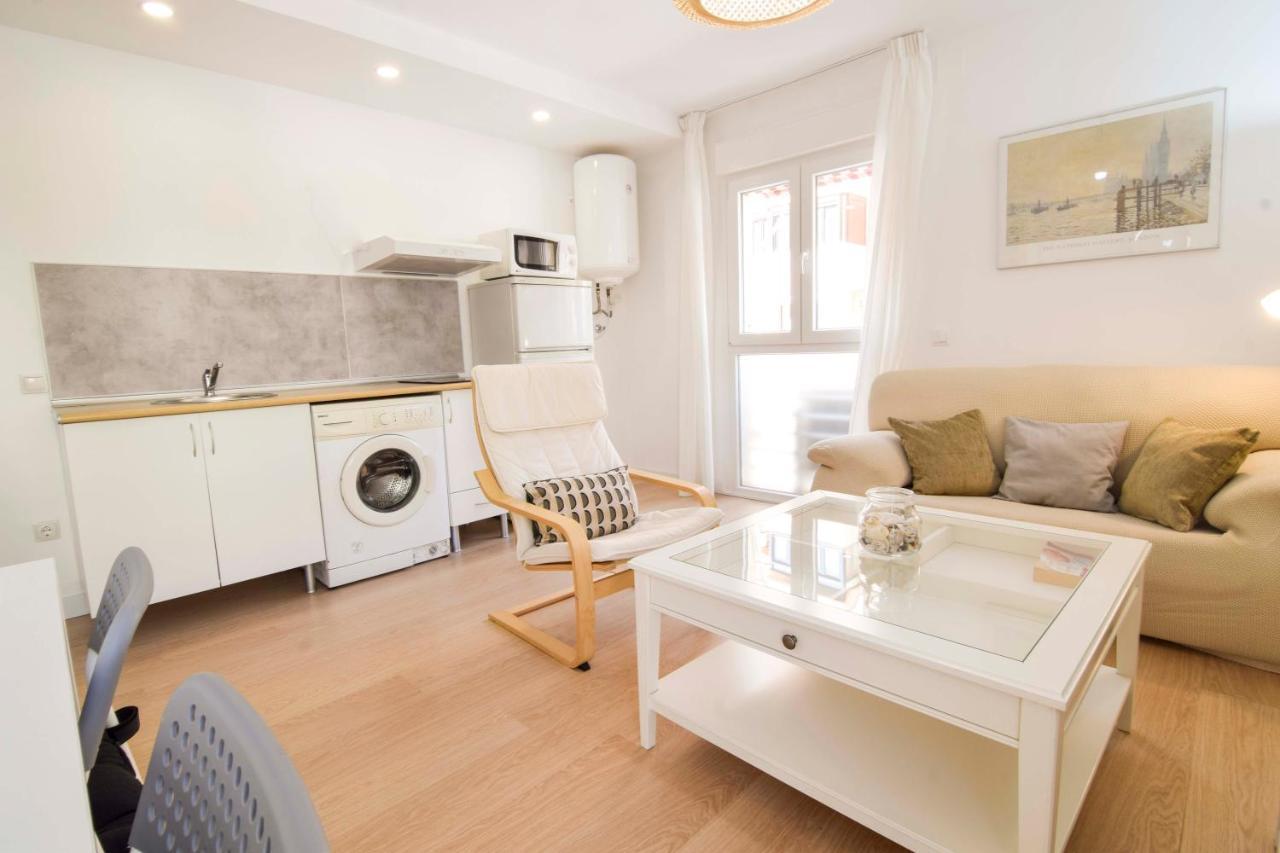 Letmalaga Lord Beach Apartment Malaga