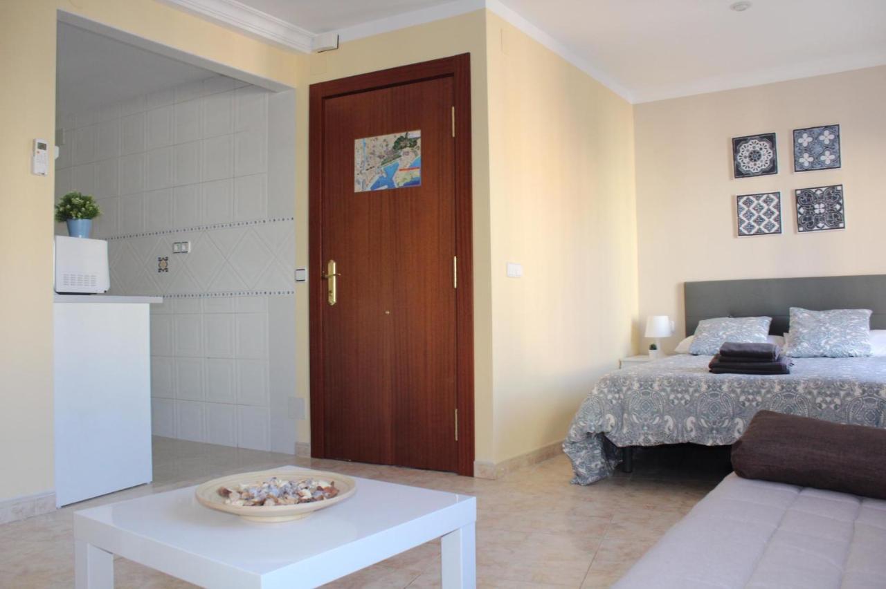 And New With Balcony Close To The 2ºb Apartment