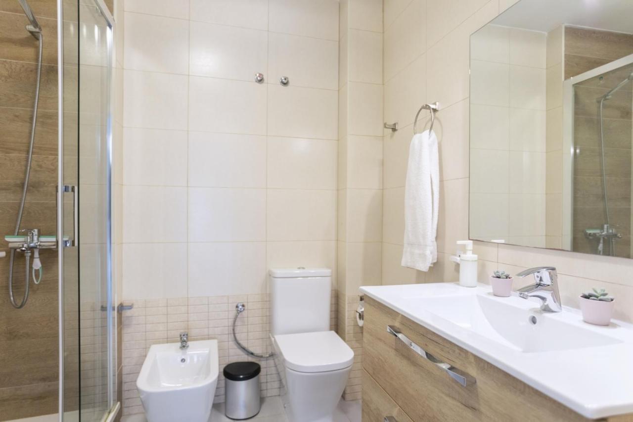Rentcostadelsol Malagueta Arenal Malaga