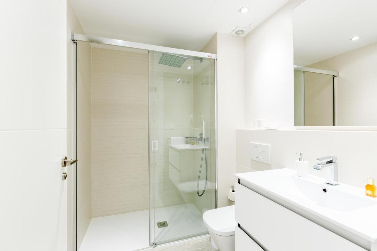 Minty - Bright La Merced Apartment *