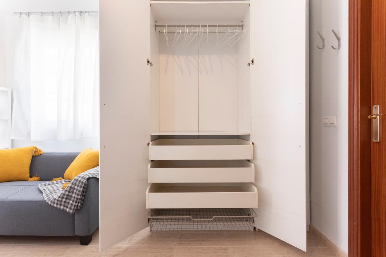 -malagasunapts- Bright Centre Malaga