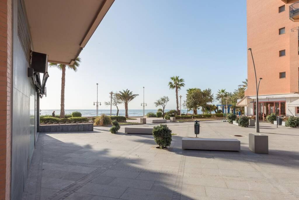 Tgh We The Sea Malaga