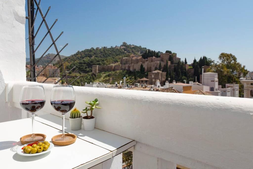 Apartamento Alcazaba - Alcazaba Room, Céntrica Y Con Fantásticas Vistas A La Alcazaba Y Teatro Romano *