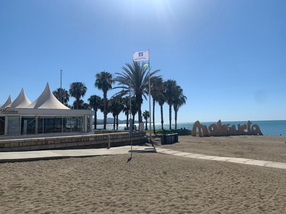 Homely Malagueta Junto Al Mar, Parking Privado Bajo Suplemento Apartment Malaga
