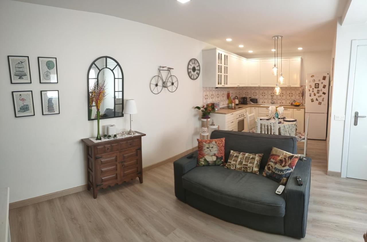 Lagunillas Travel By Namaste Elite Apartment