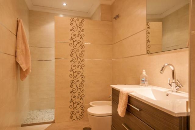 Felix Saenz Roomalaga By Bossh *