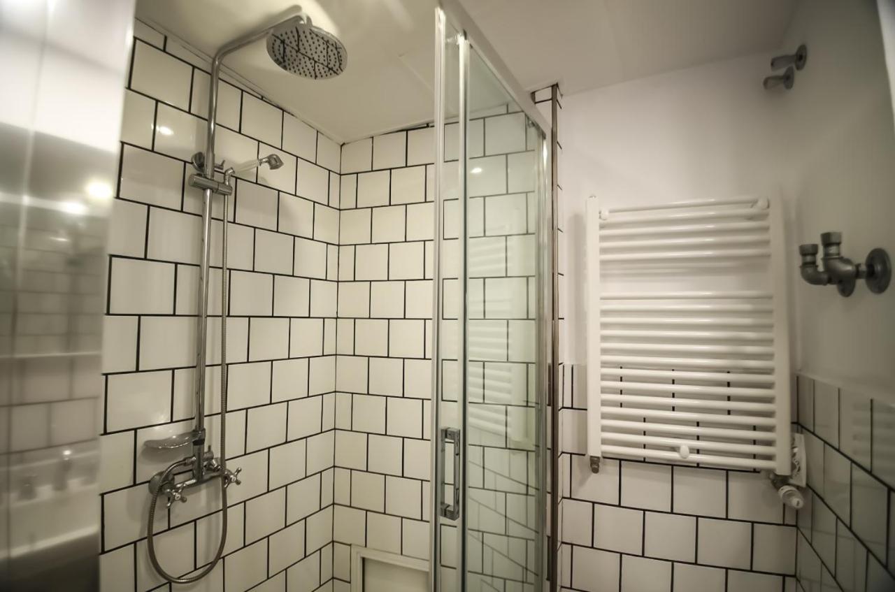 Villa Regionalista Principios Siglo Xx 1919 -pedregalejo-banos Del Carmen-a Unos Metros Del Mar!!! Piscina Climatizada Bajo Peticion Málaga