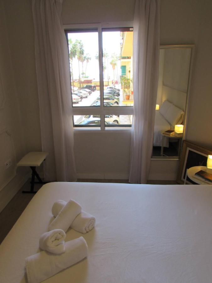 Apartamento A 50 Metros De La Playa Malagueta Con Vistas Al Mar Málaga