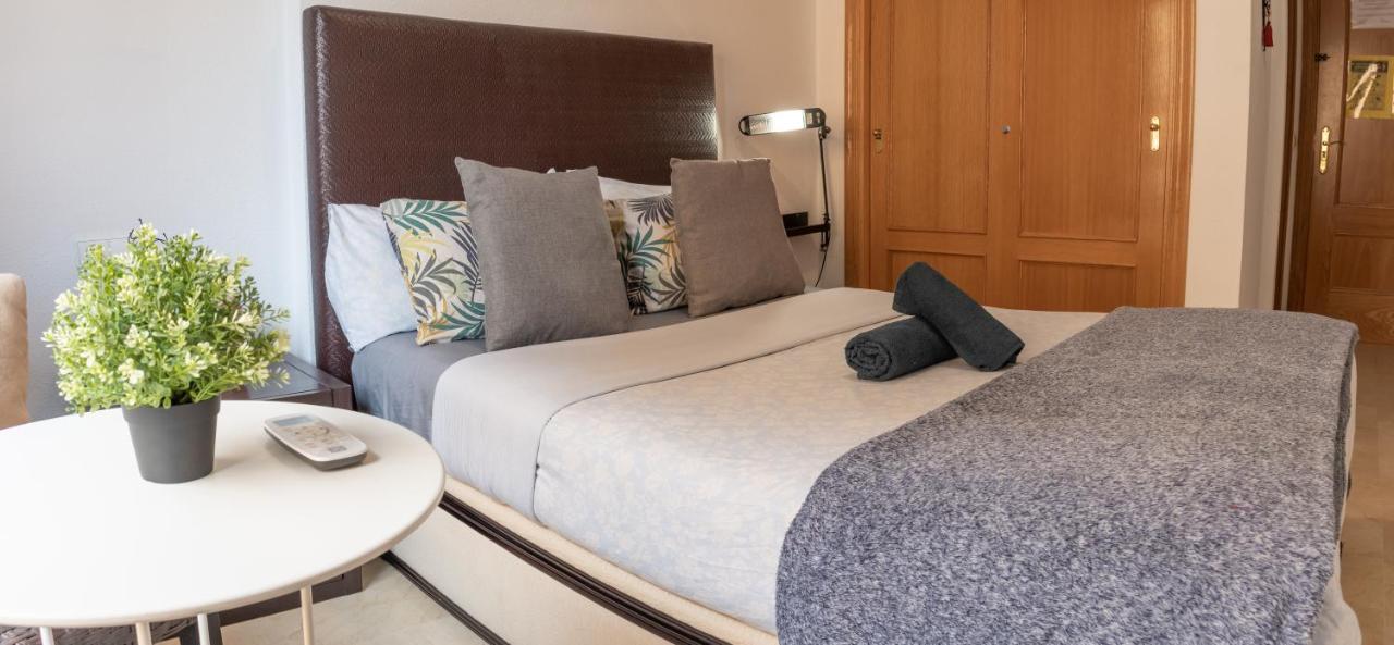 Galvez Rooms