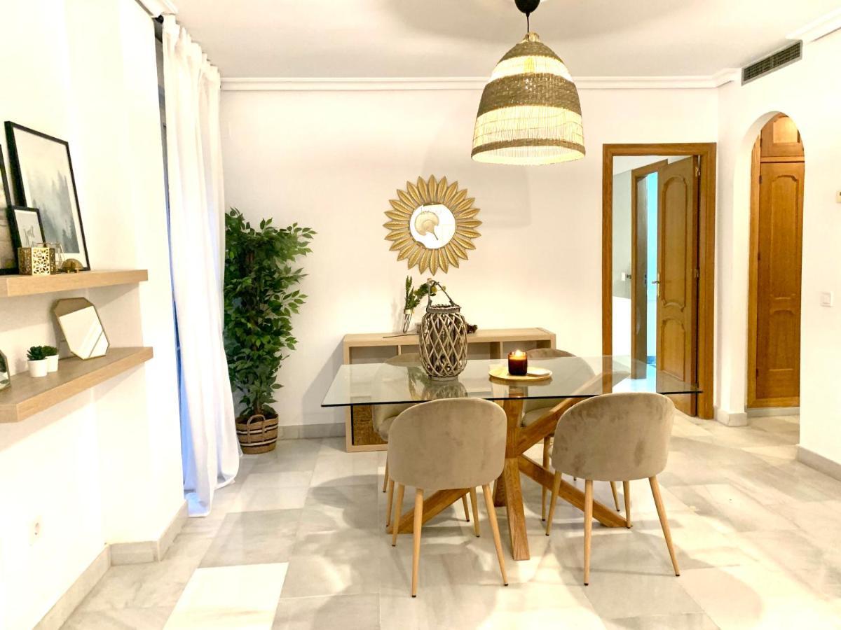 Homely Larios Appartement *