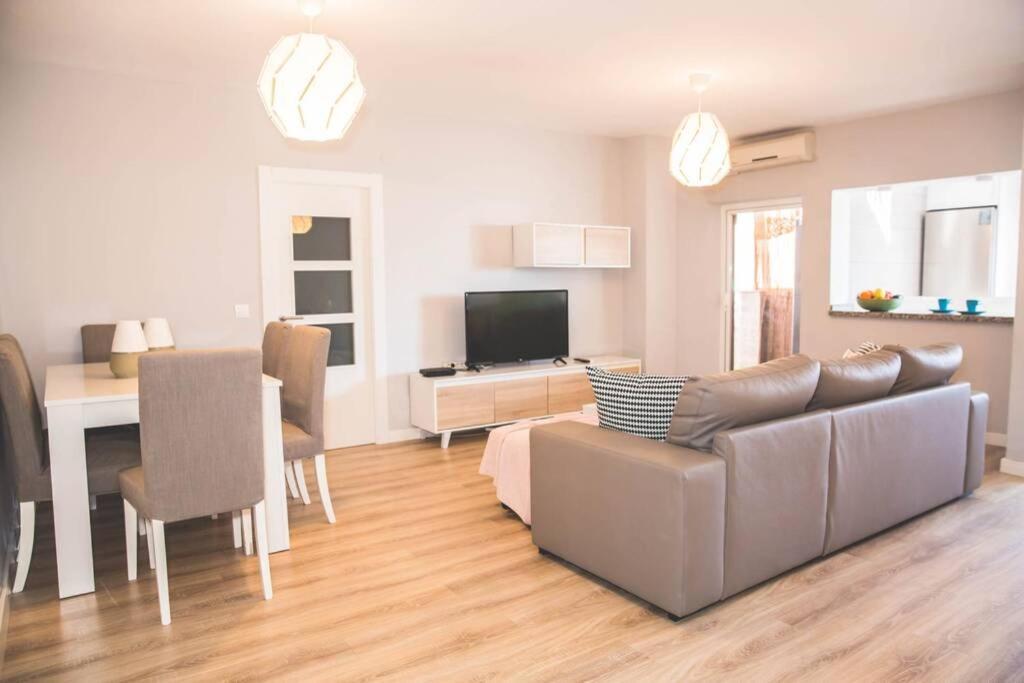 Apartment Luminoso Apartamento 3hab En Pedregalejo Playa *