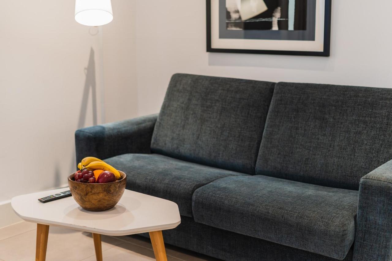 Debambu Larios Apartment