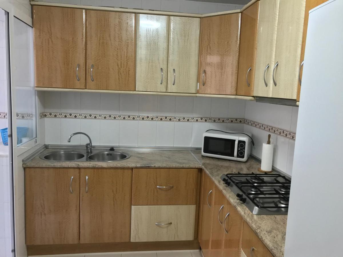 Apartamento Teatinos Con Piscina Espectacular, Aire Acondicionado En Salon-comedor Y Ventiladores En * Málaga