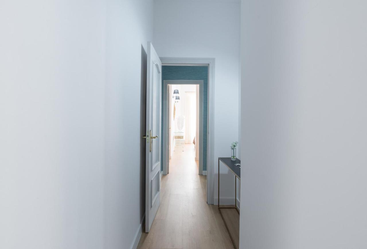 Urbe10 Plaza De La Merced 1 Bedroom *