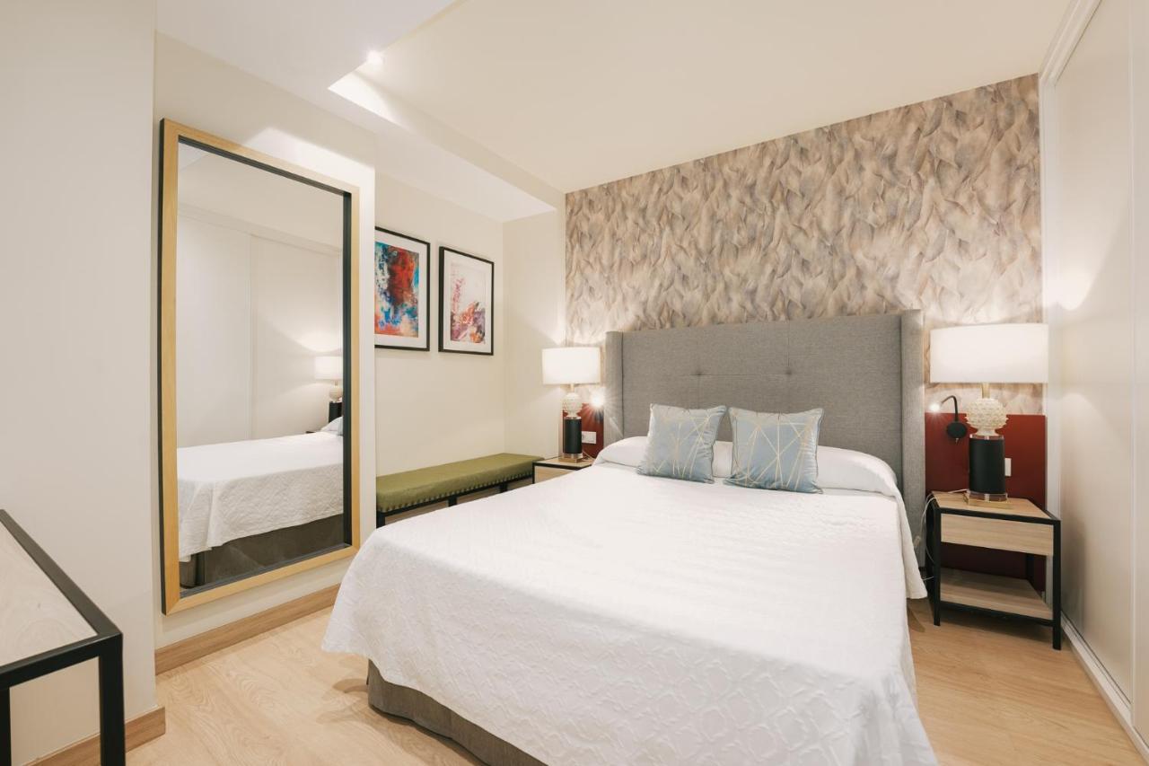 Aparthotel Debambu Atarazanas Málaga