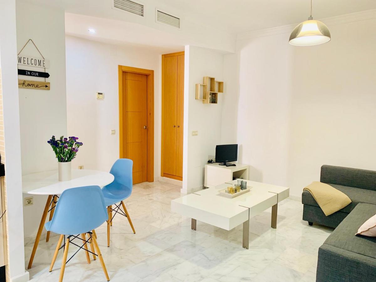 Homely Parras Con Terraza Appartamento