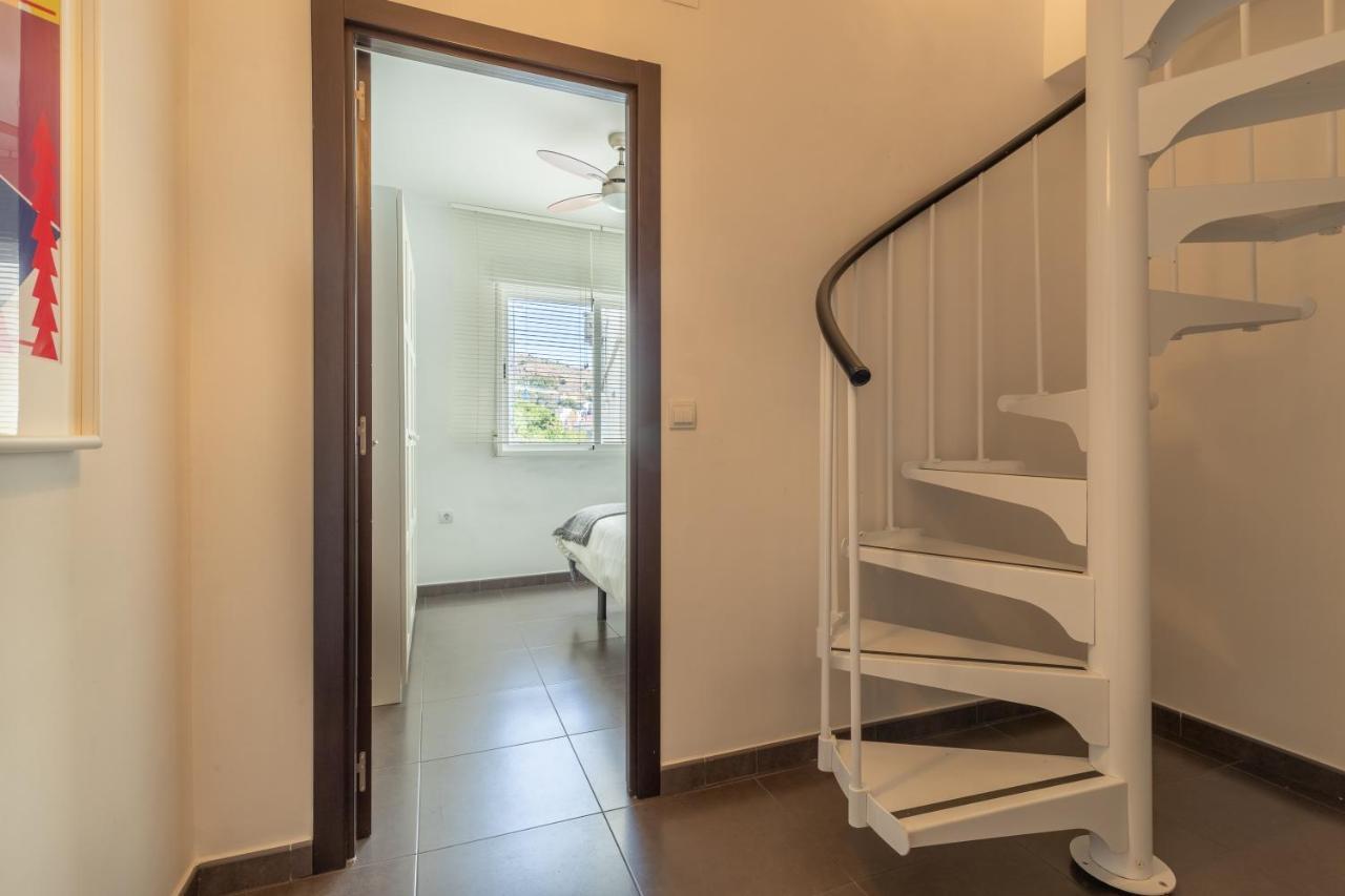 Fun Building By Homeabout Apartamento Málaga