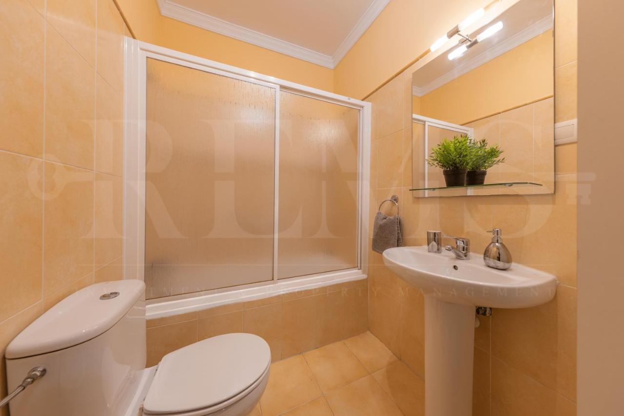 Uncibay Deluxe * Málaga