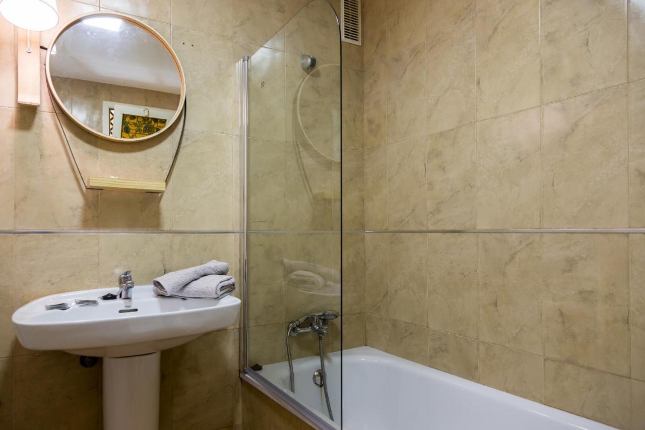 Urbe10 Plaza De La Merced 1 Bedroom