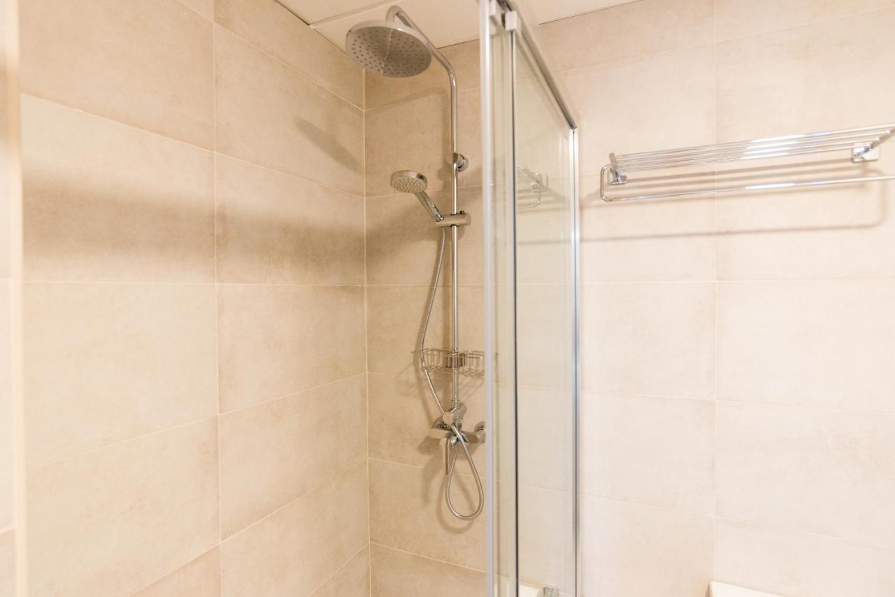 Apartamento Urbe10 Premium Atarazanas 4 Bedrooms