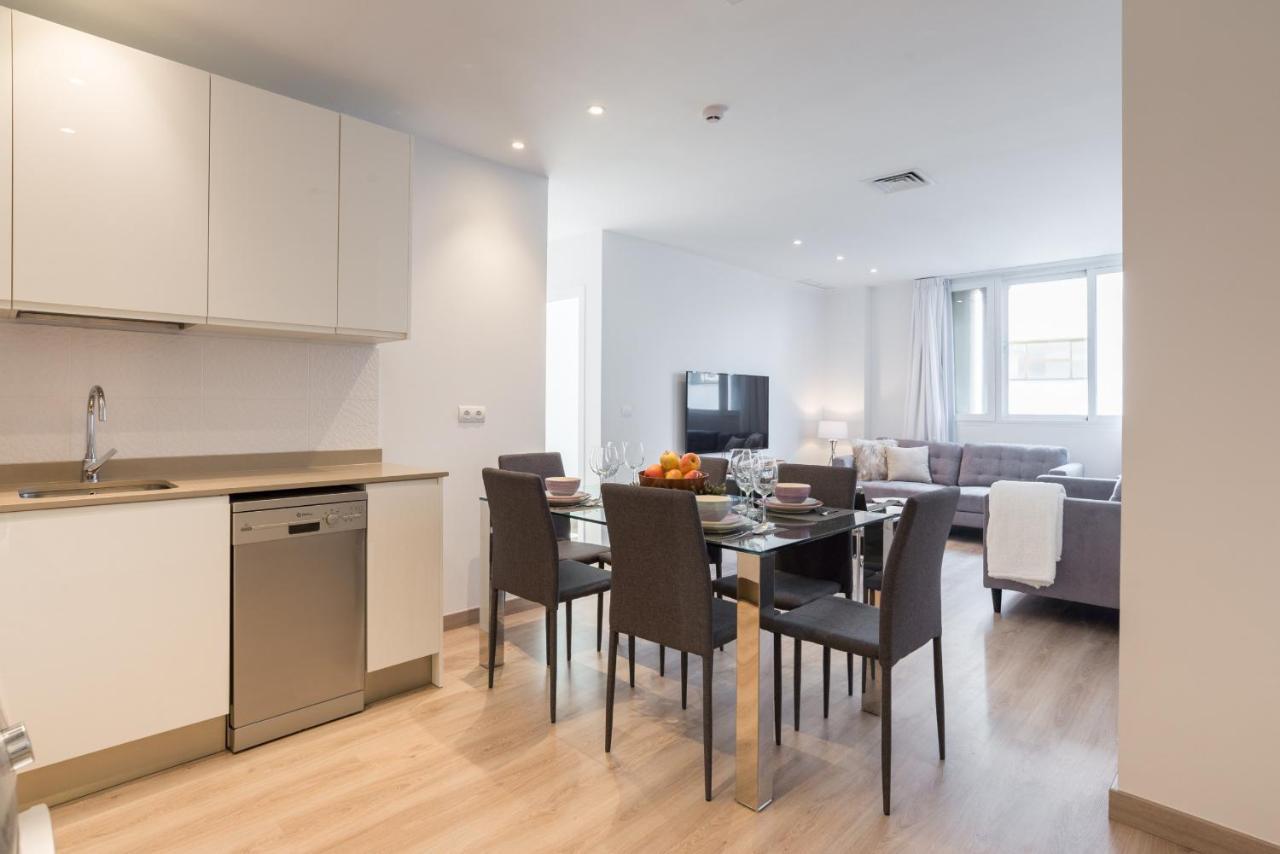 Apartamento Urbe10 Premium Atarazanas 4 Bedrooms Málaga