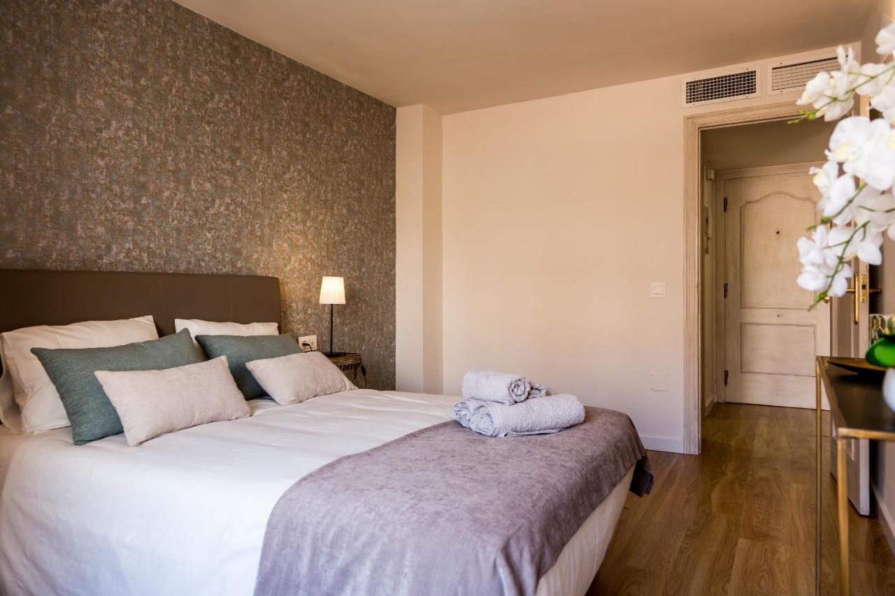 Urbe10 Plaza De La Merced 1 Bedroom Apartamento *
