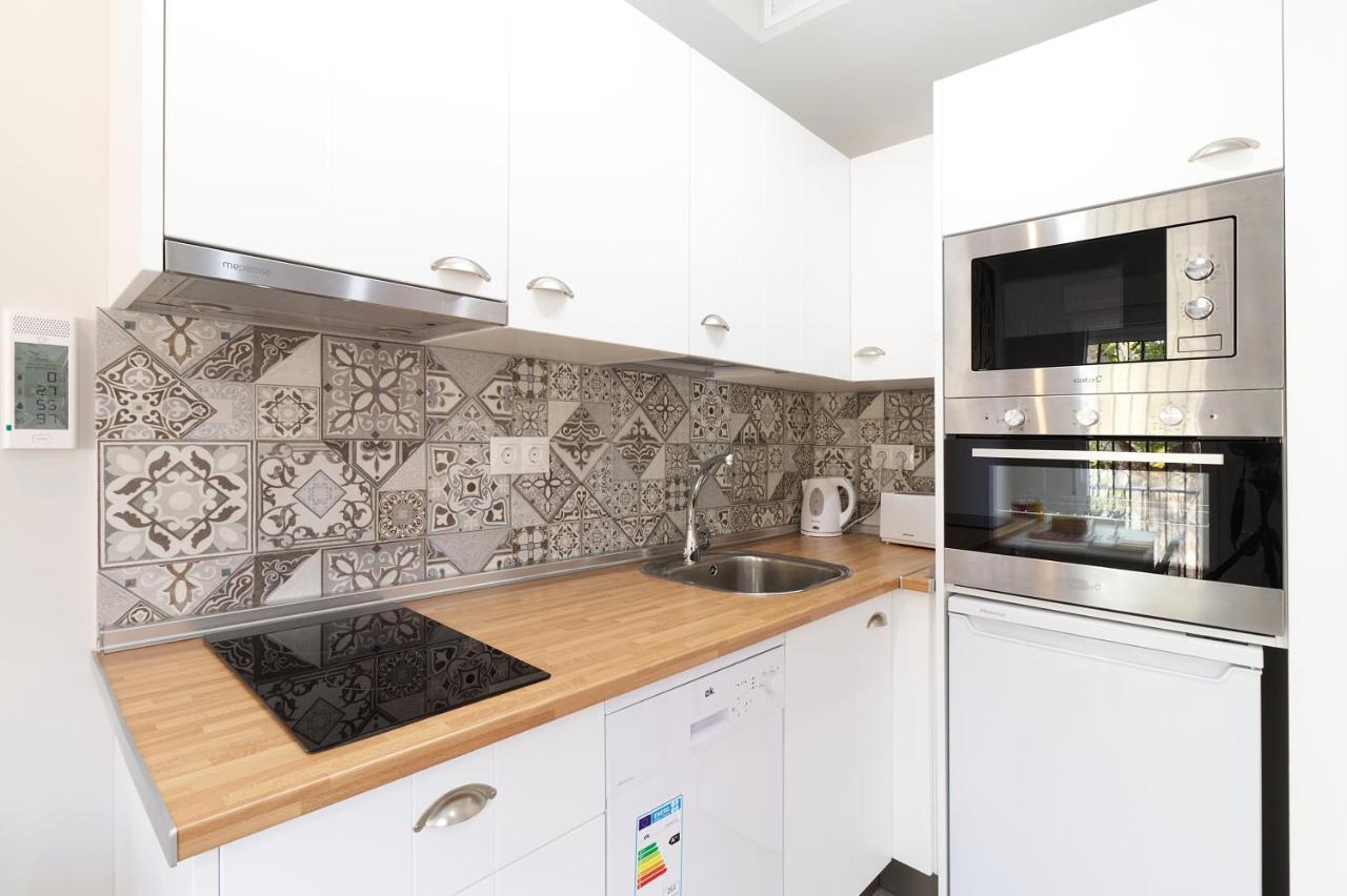 Apartment Barcelo 21: Centrally Located Attic With Terrace And Retreat
