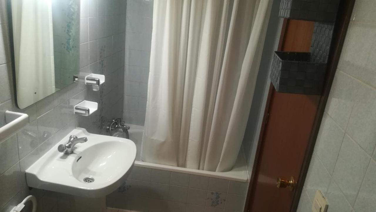 Apartamento Piso Muy Amplio En . Málaga