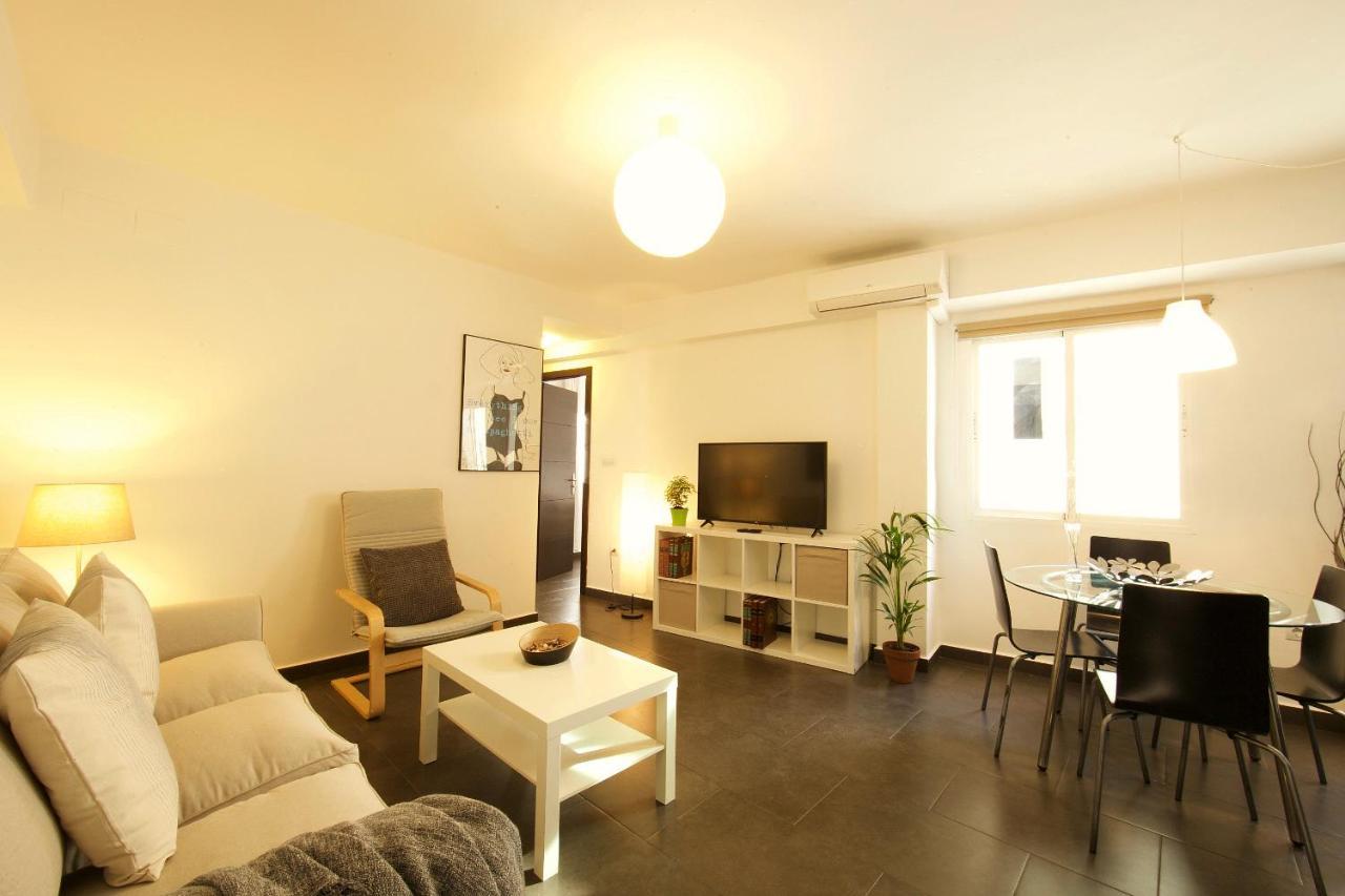 Apartamento Fun Building Flats By Homeabout