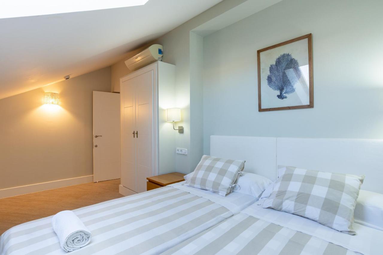 Urbe10 Angel 2 Bedrooms 4a *