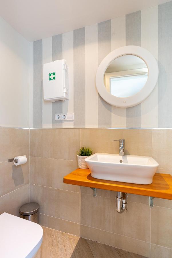 Urbe10 Angel 2 Bedrooms 4a * Málaga