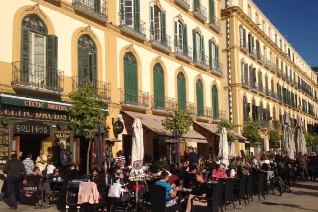 Lägenhet Confortable-tranquilo Junto Al Centro Málaga