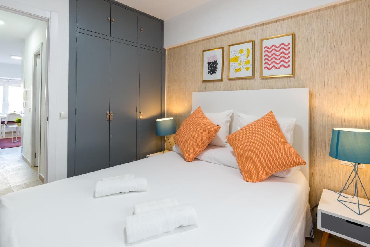 Mp6-cathedral Views Apt Right On The Beach Apartment Malaga
