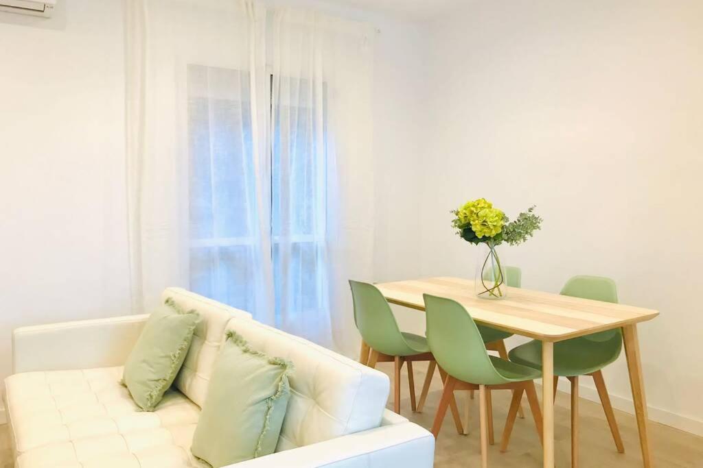 Andalucia I & Balcony By Ele Appartement *