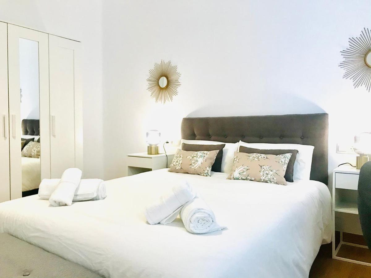 Gleaming & Well Located In Center Appartement