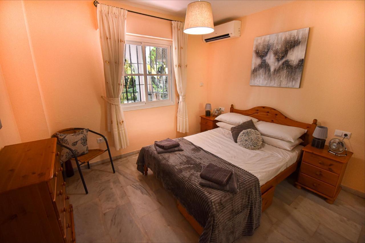 Benalmar Playa, Benalmadena Costa, 2 Bedroom Apartment, Fantastic Location Apartamento *