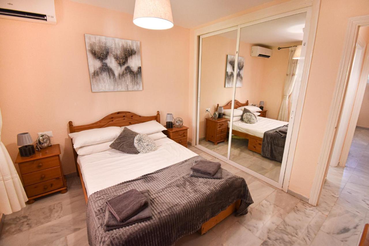 Benalmar Playa, Benalmadena Costa, 2 Bedroom Apartment, Fantastic Location Apartamento