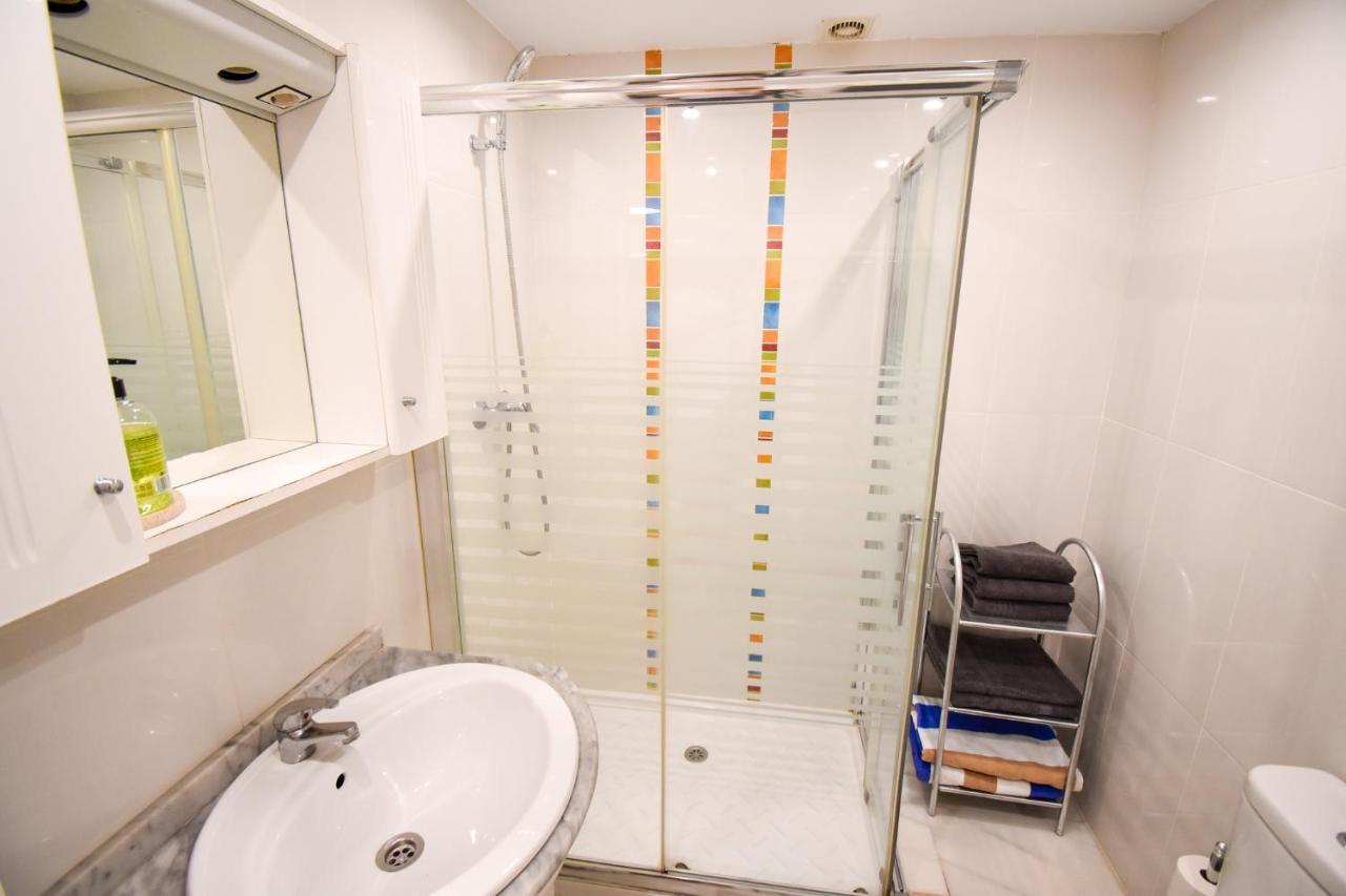Benalmar Playa, Benalmadena Costa, 2 Bedroom Apartment, Fantastic Location Apartamento