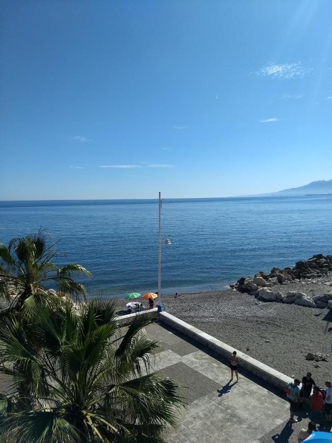 Apartamento Apartments-oilan11 - Estudios En Primera Linea De Playa Pedregalejo *