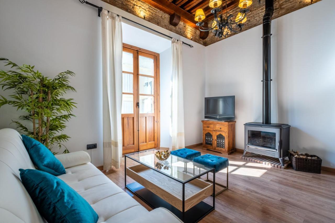 Appartement Carreteria - Design & Comfort - Prime Area