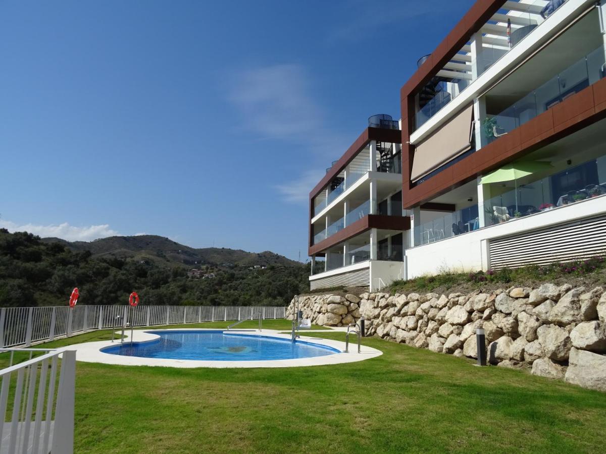 Boutique Near The Beach, 1 Gbps Wi-fi Apartment Malaga