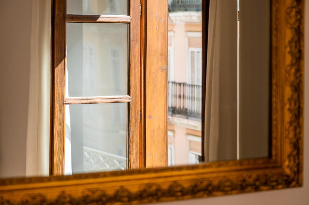 Appartement Carreteria - Design & Comfort - Prime Area