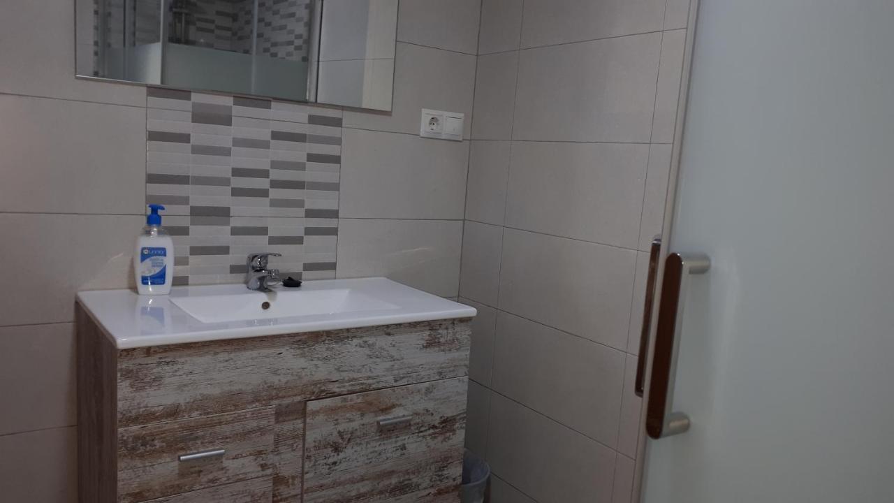 Apartamento 3dorm Cerca Del Centro Para 8 Personas Leilighet