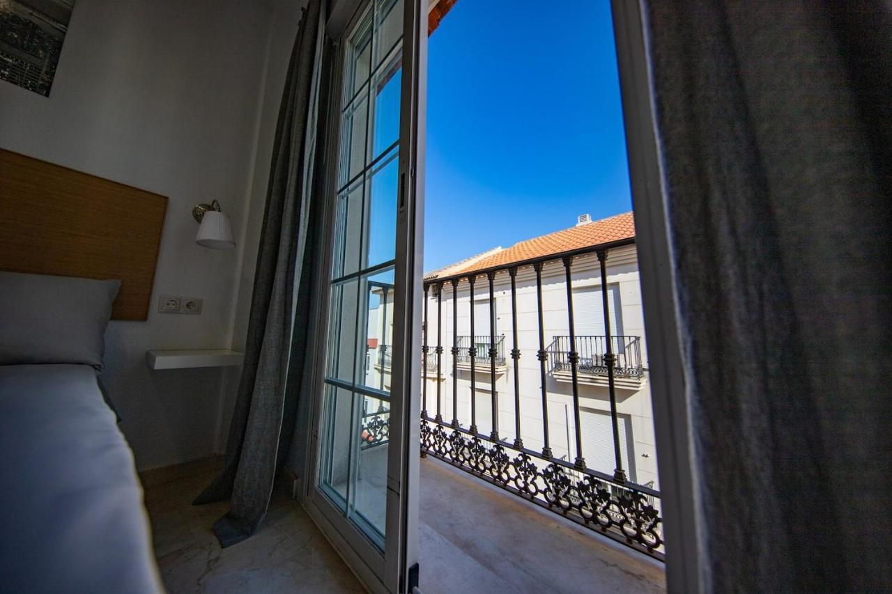 Private Rooftop & Elegant Studio - Center By Rems Málaga